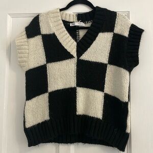 Zara S sweater vest